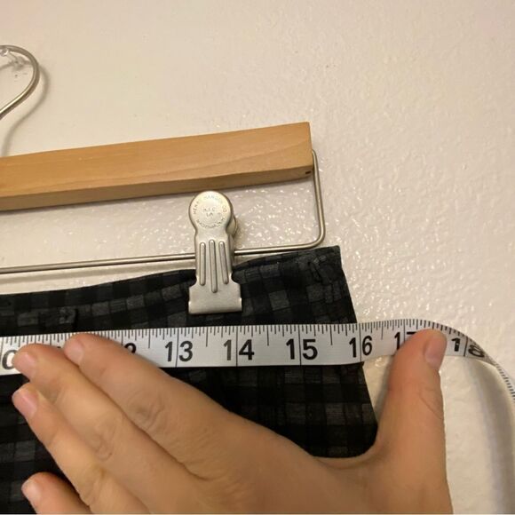 Kut from the Kloth Elyse Checkered mid rise Skinny black goth plaid stretch 4 - Picture 7 of 15